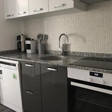 Modern And Vibrant 7 Min To Public Beach Apartamento Marmaris